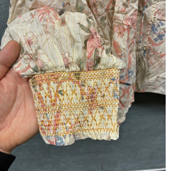 Anthropologie Blouse Women's Medium Ivory Pink Blue Floral Metallic Boho - Picture 4 of 10